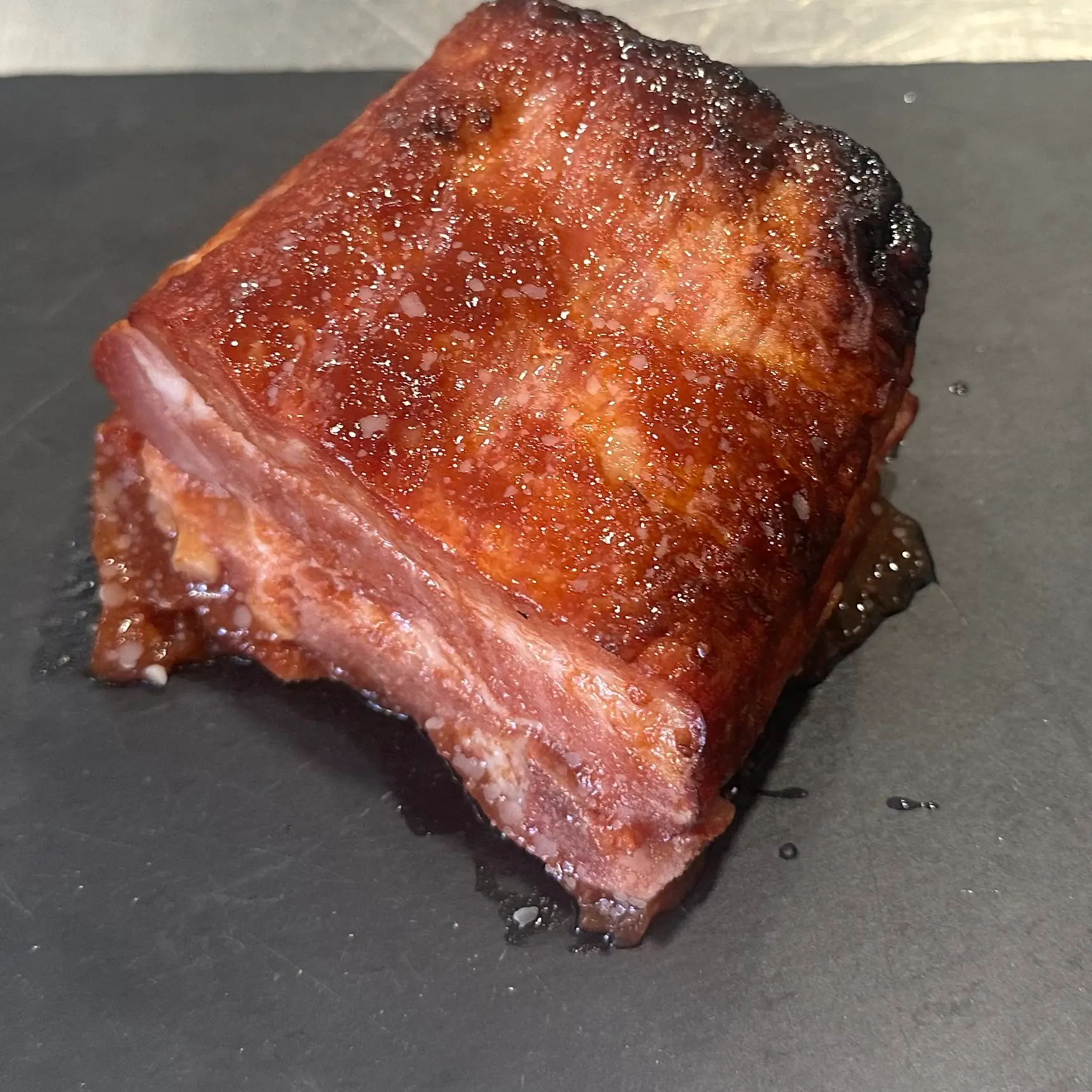Travers de porc sauce barbecue